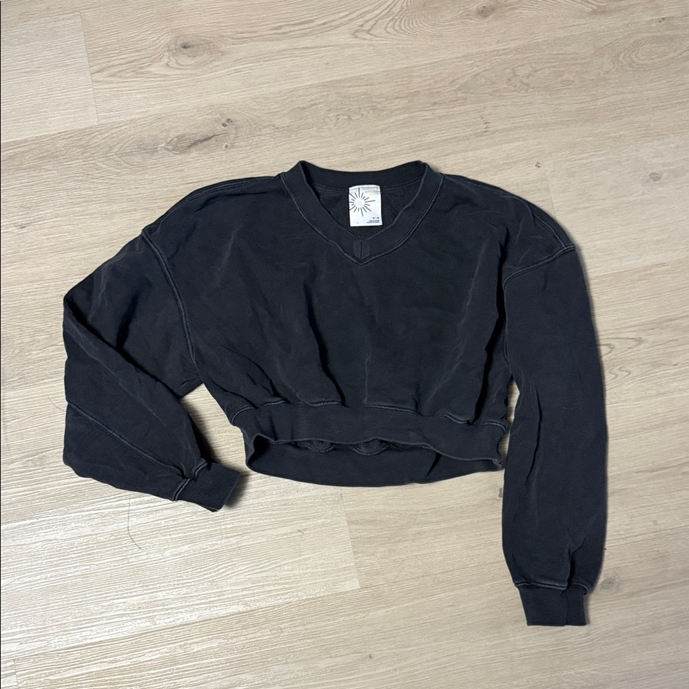 Aerie Black V-Neck Sweater